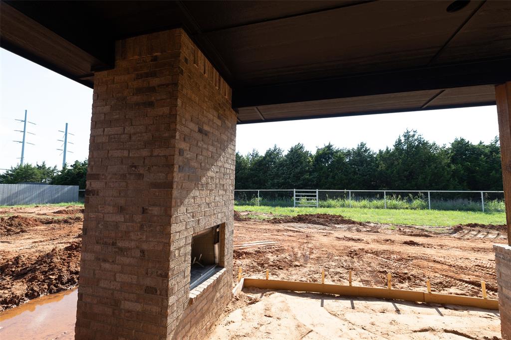5517 Eden View Drive Property Photo 12