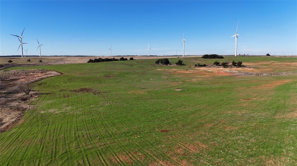 N Walbaum Road Property Photo 1