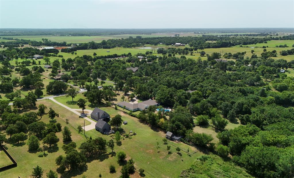8925 Acre View Drive Property Photo 7
