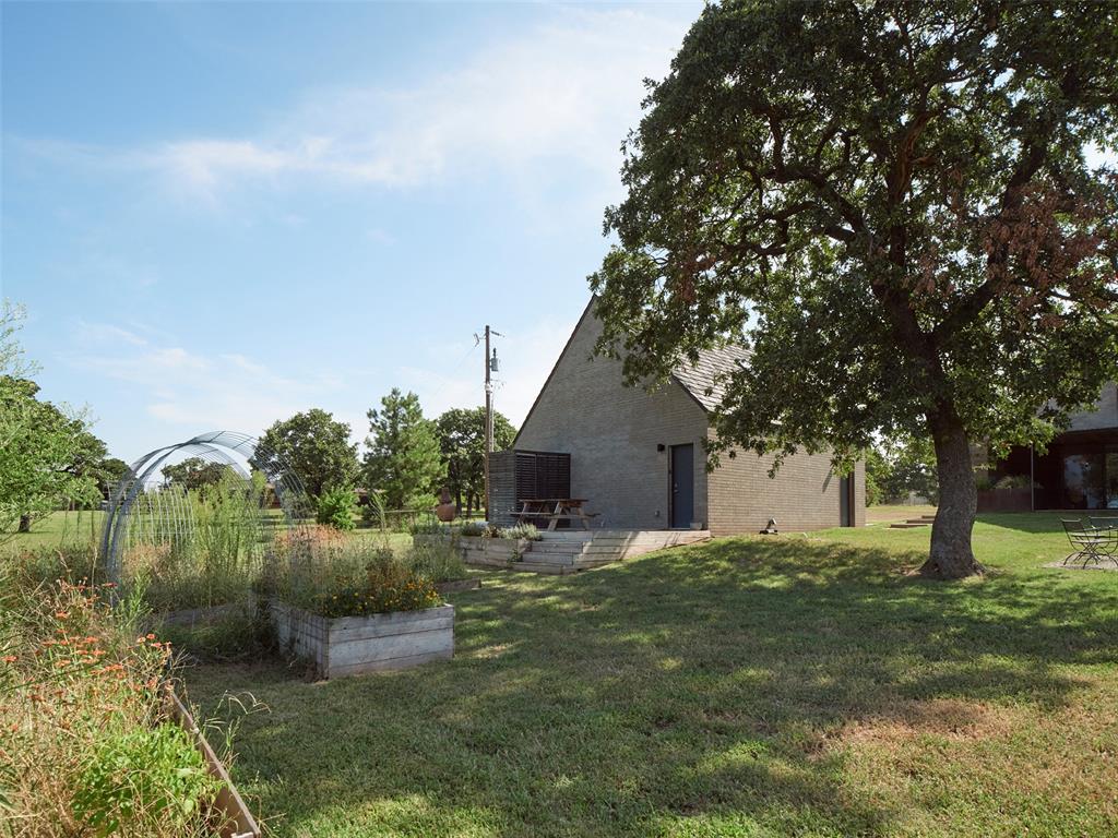8925 Acre View Drive Property Photo 44