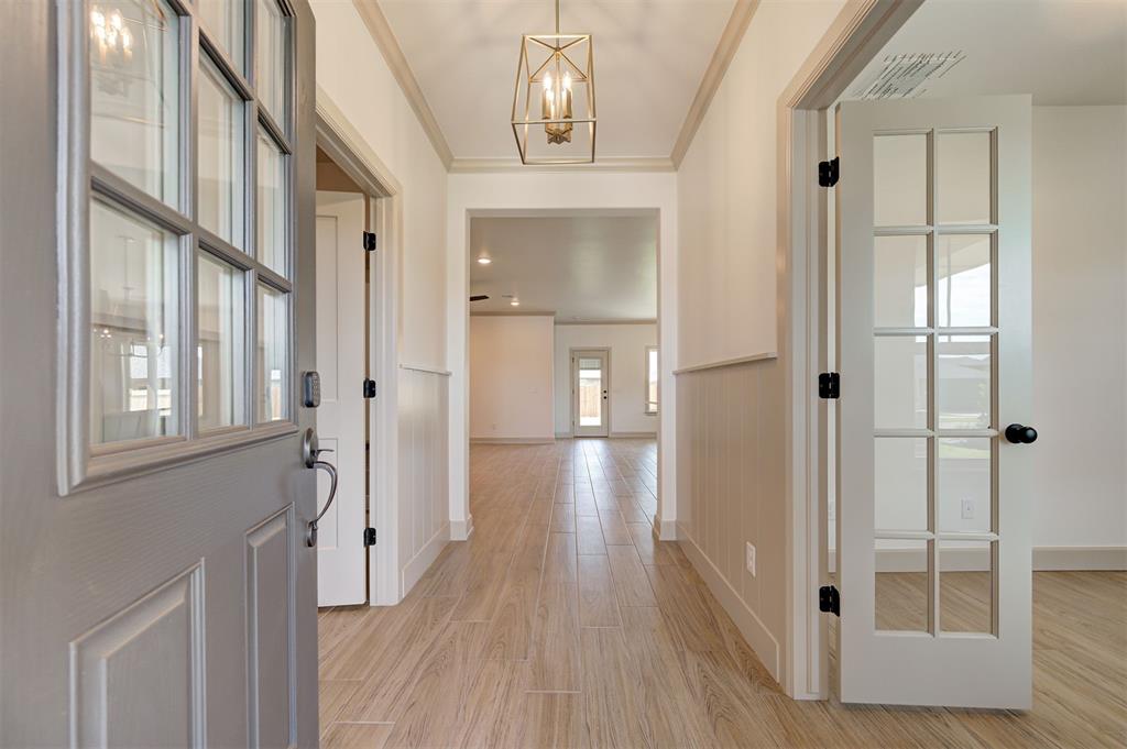 4817 Desert Willow Lane Property Photo 4