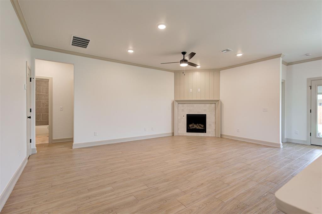 4817 Desert Willow Lane Property Photo 6