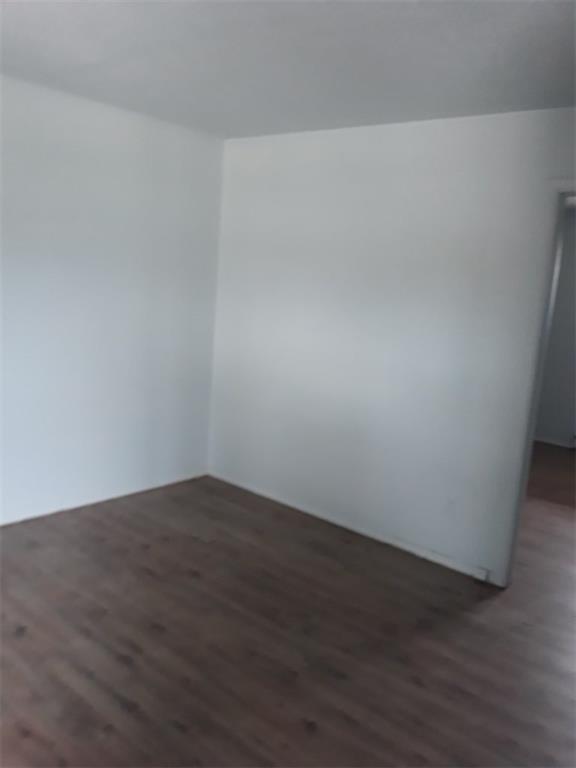 107 S Cornwell Drive 1000 Property Photo 6