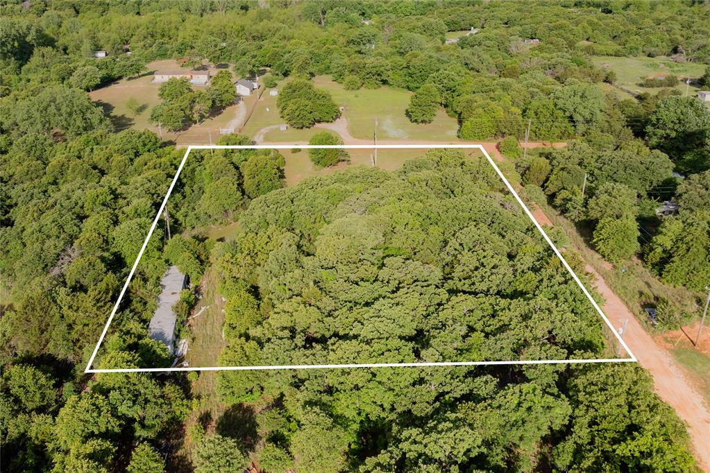 20220 Holmes Road Property Photo 7