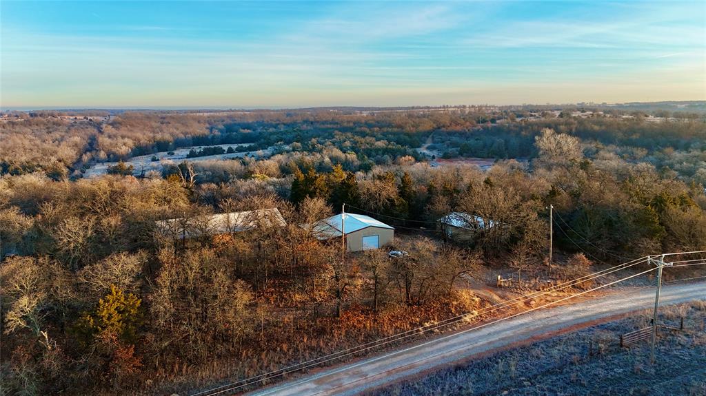 332292 E 830 Road Property Photo 11