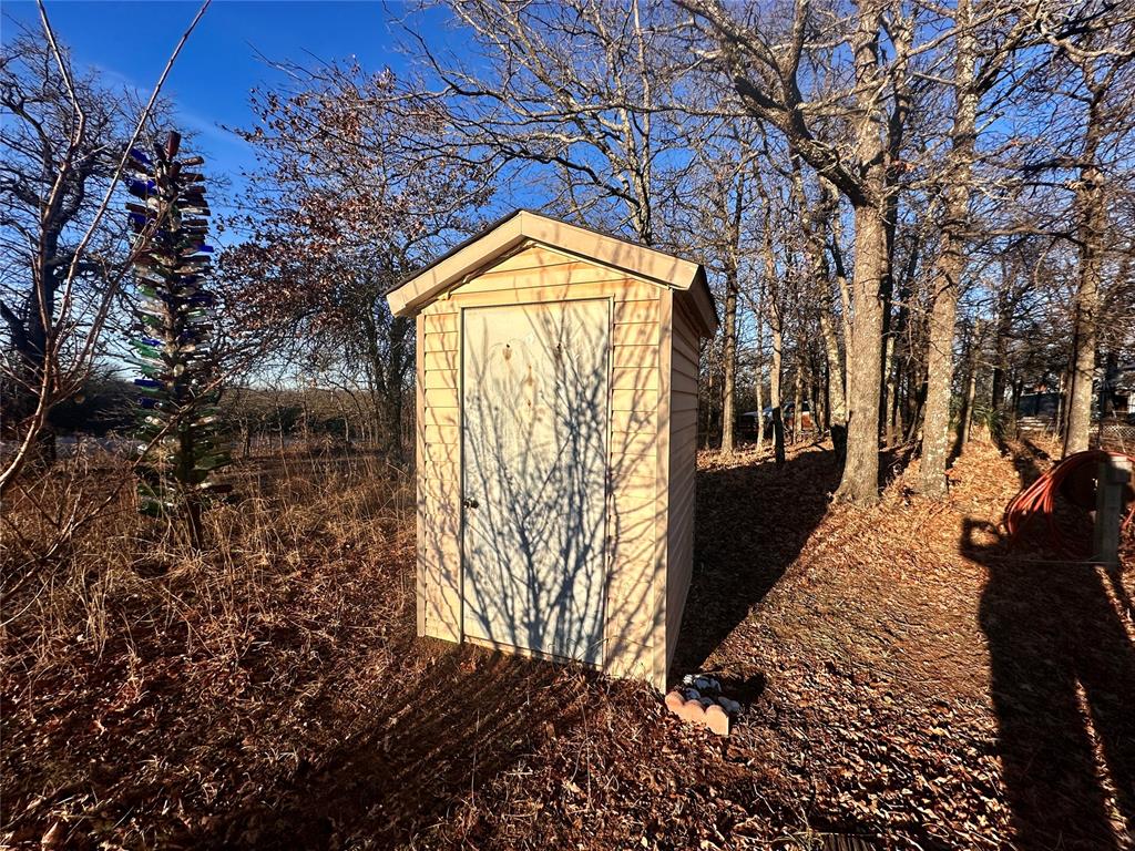 332292 E 830 Road Property Photo 28