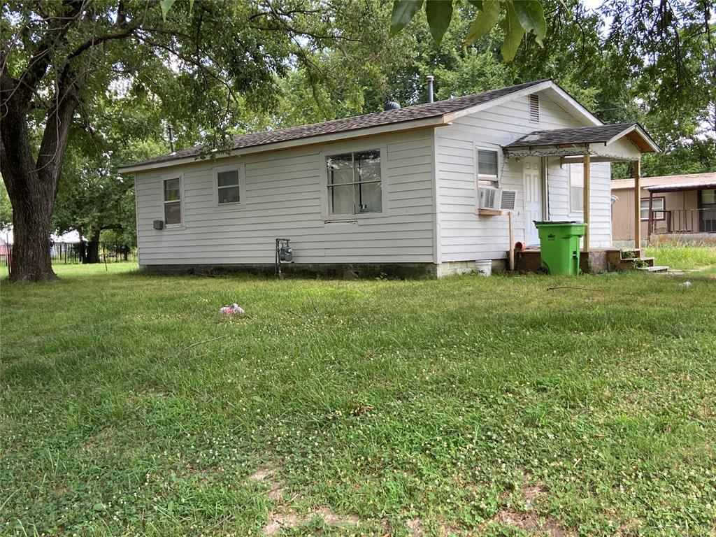 501 E Broadway Property Photo 18