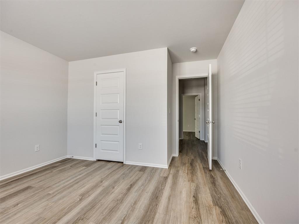 1213439 Property Photo 11