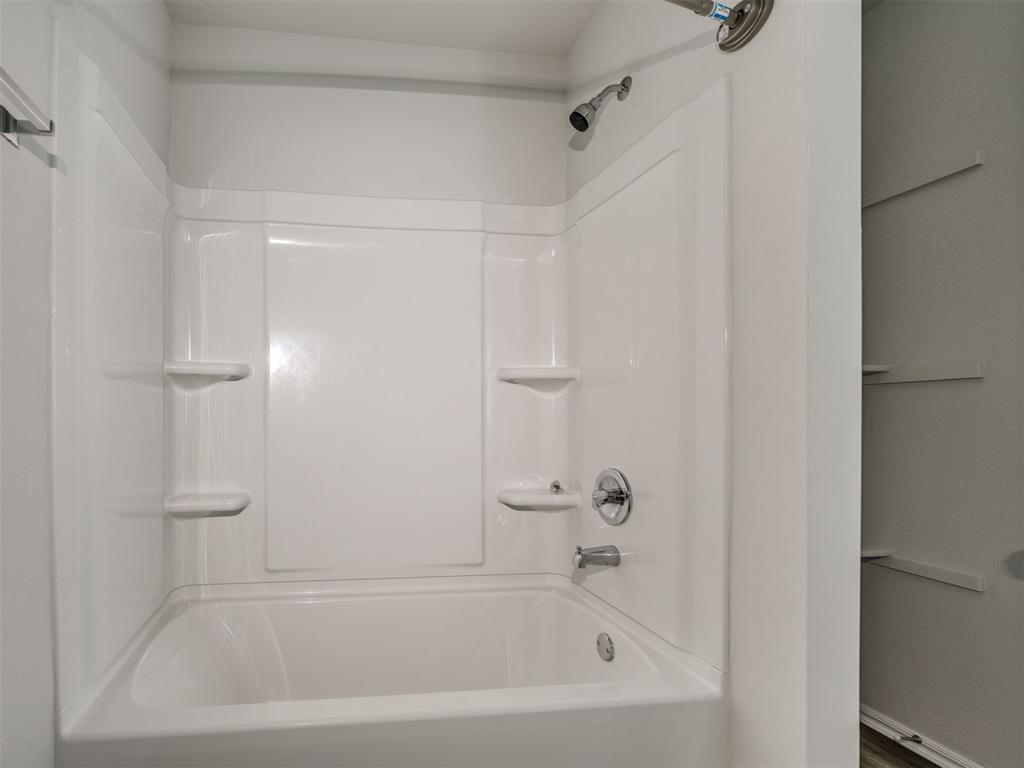 1213439 Property Photo 18