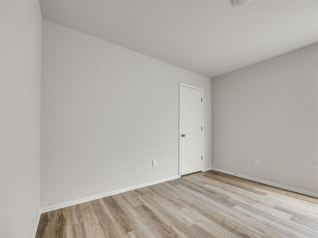 1213439 Property Photo 20