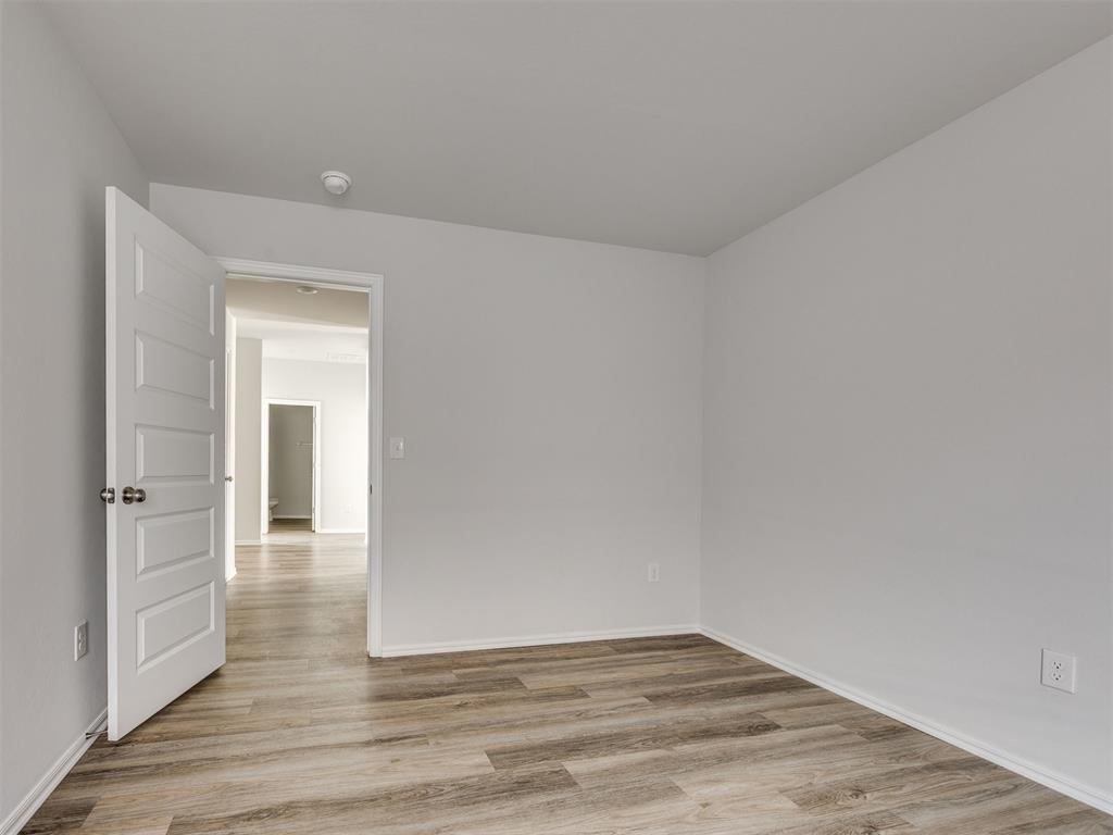1213439 Property Photo 21