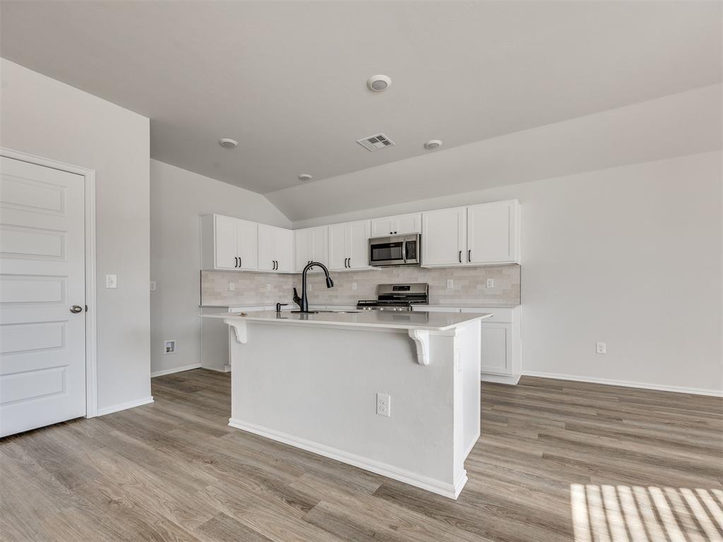 1213439 Property Photo 27