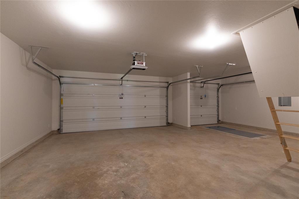 11504 Nw 134th Street Property Photo 27