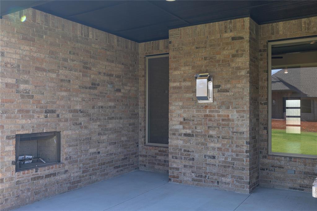 11504 Nw 134th Street Property Photo 35