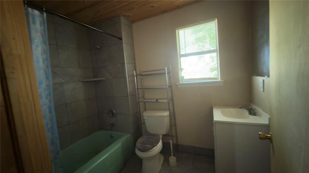 103 S Shawnee Avenue Property Photo 8