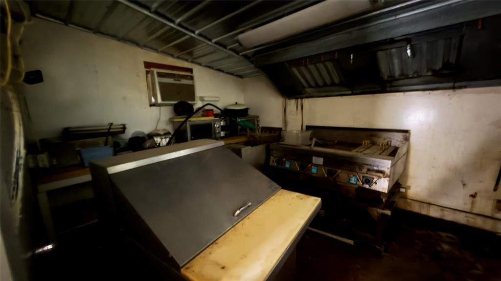 103 S Shawnee Avenue Property Photo 23