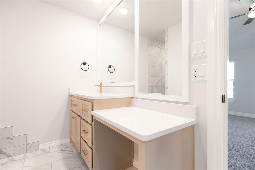 12505 Sw 31st Street Property Photo 10