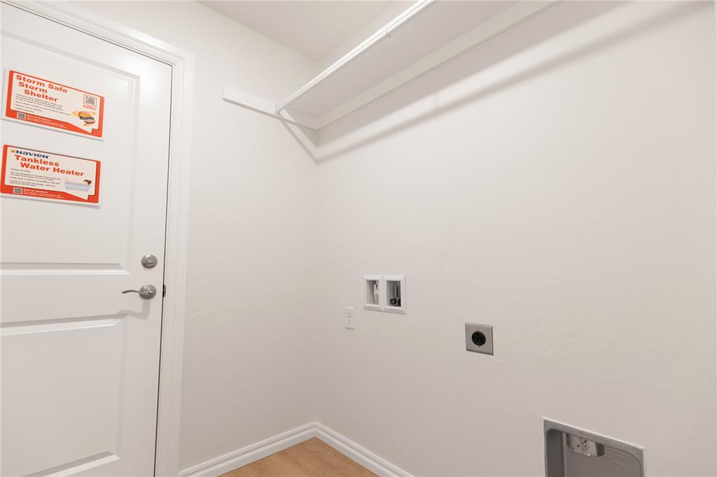 8708 Poppey Place Property Photo 19