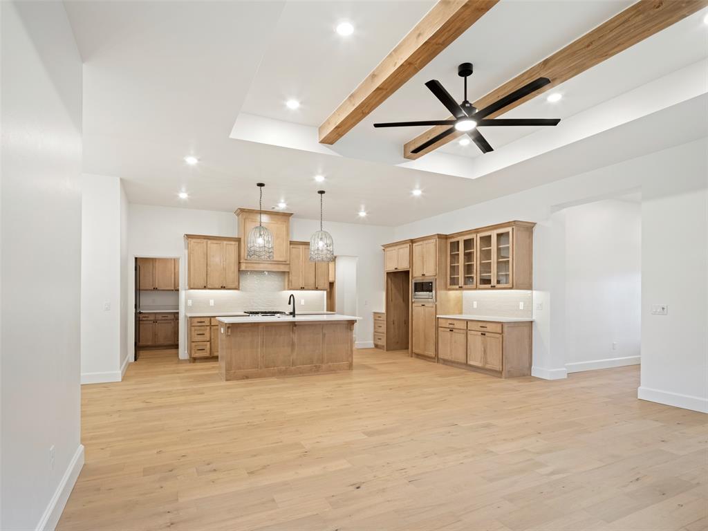 16309 Dakota Drive Property Photo 10