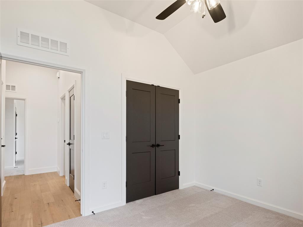 16309 Dakota Drive Property Photo 19