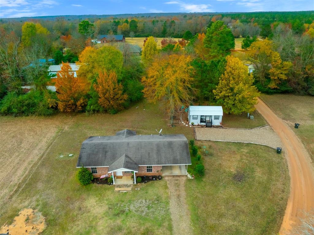 105 Raintree Road Property Photo 2