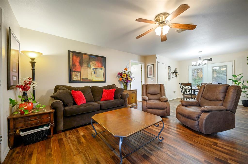 105 Raintree Road Property Photo 7