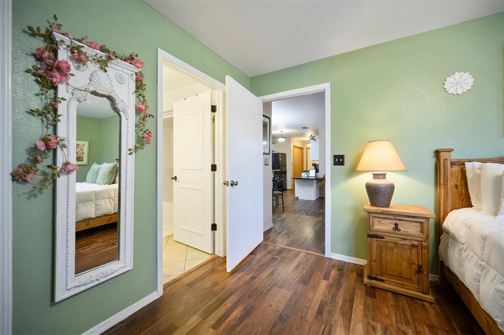 105 Raintree Road Property Photo 18