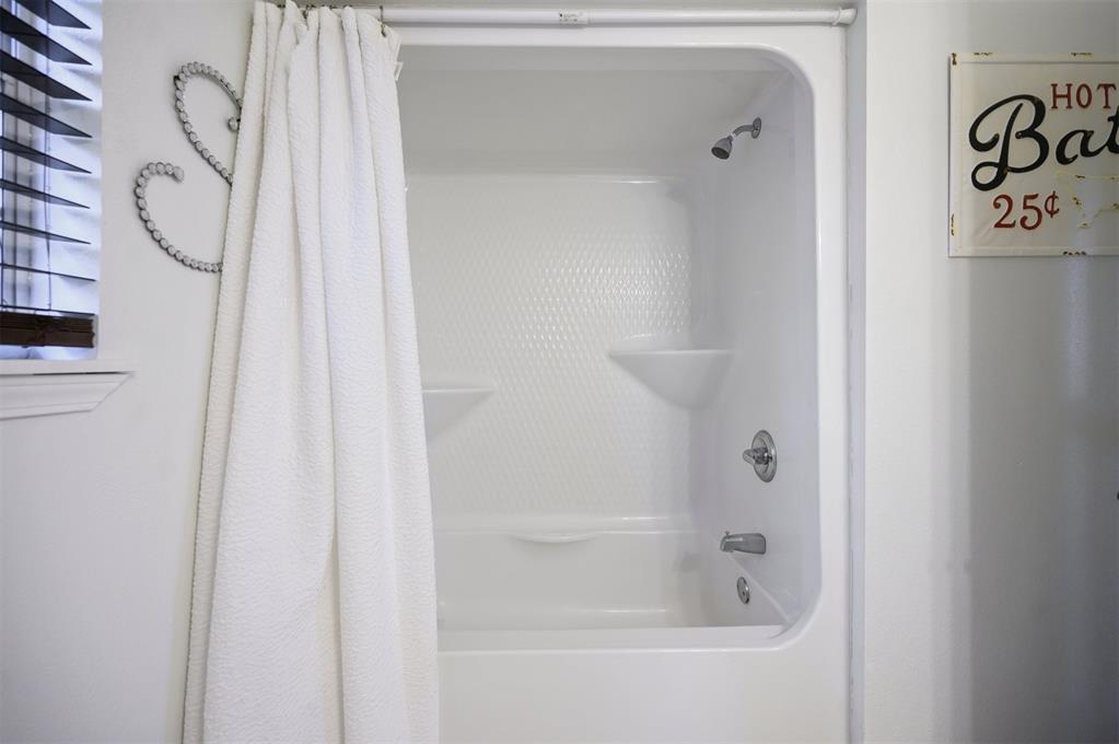 105 Raintree Road Property Photo 20