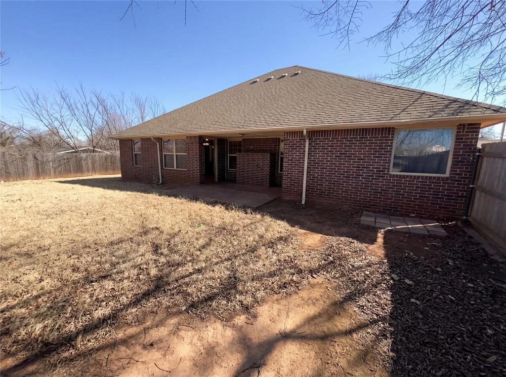 305 N Lakeside Terrace Property Photo 5