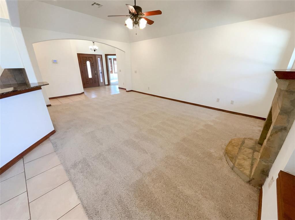 305 N Lakeside Terrace Property Photo 7