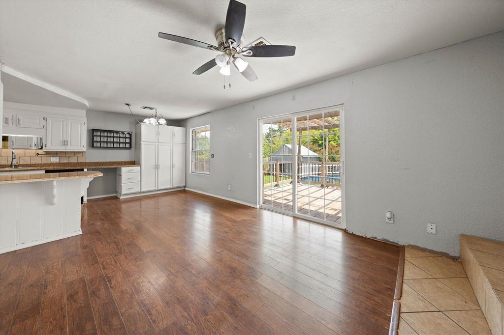 2232 Laneway Drive Property Photo 10