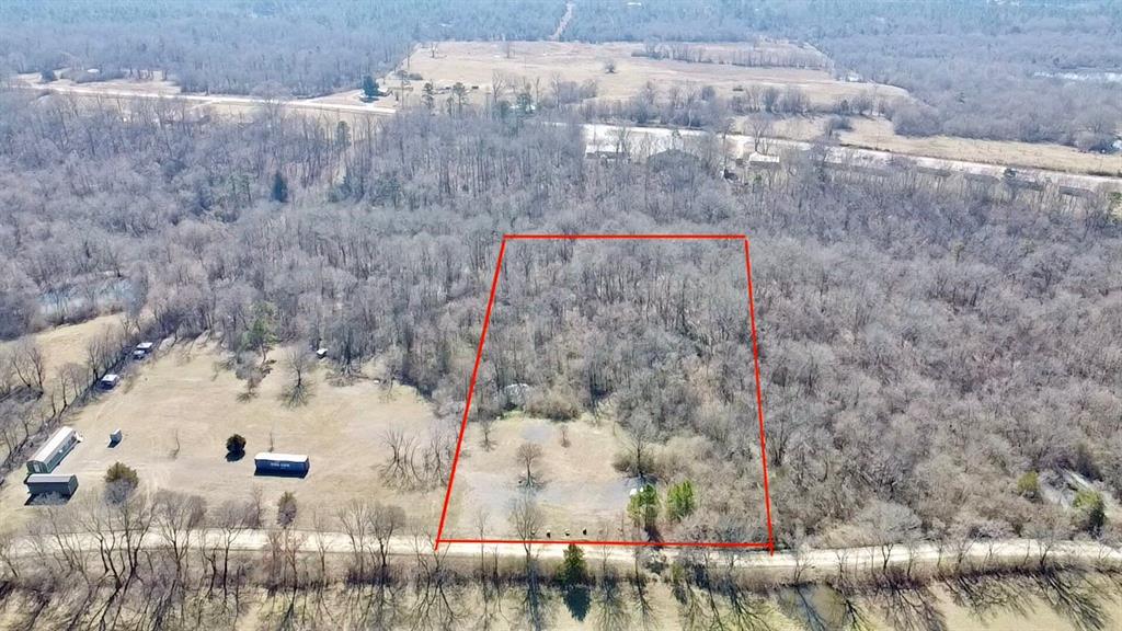 332 Walden Road Property Photo 1