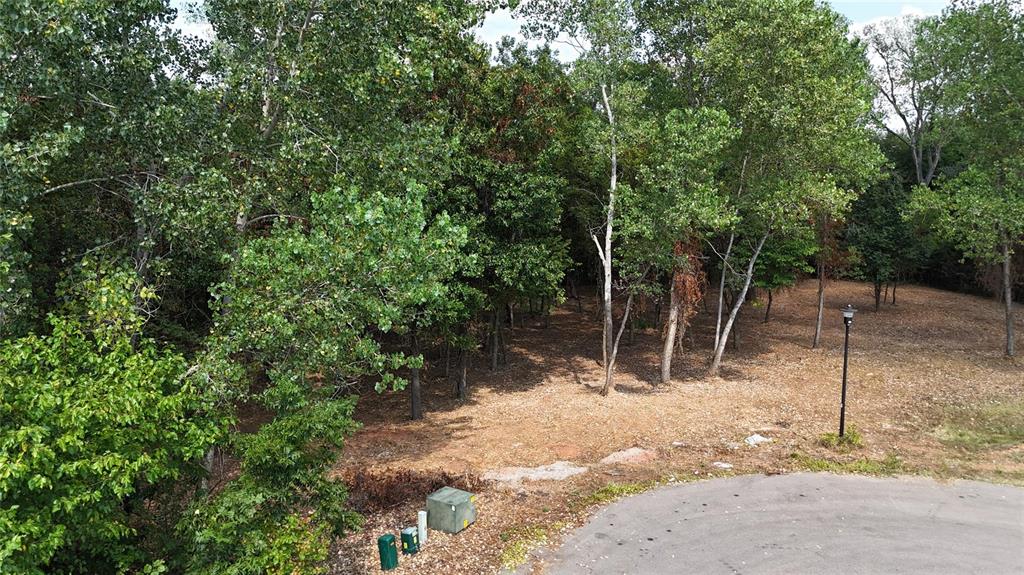 Se 97th Place Property Photo 2