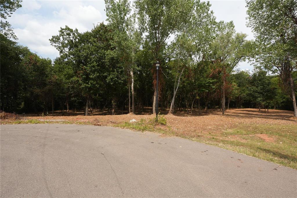 Se 97th Place Property Photo 10
