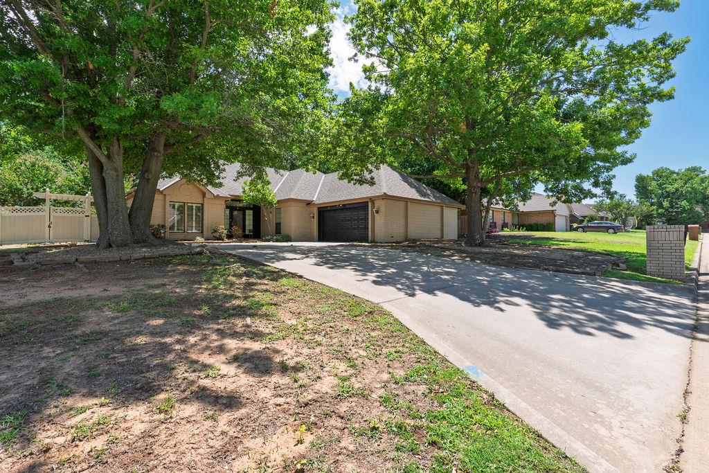 3 Brentwood Place Property Photo 4