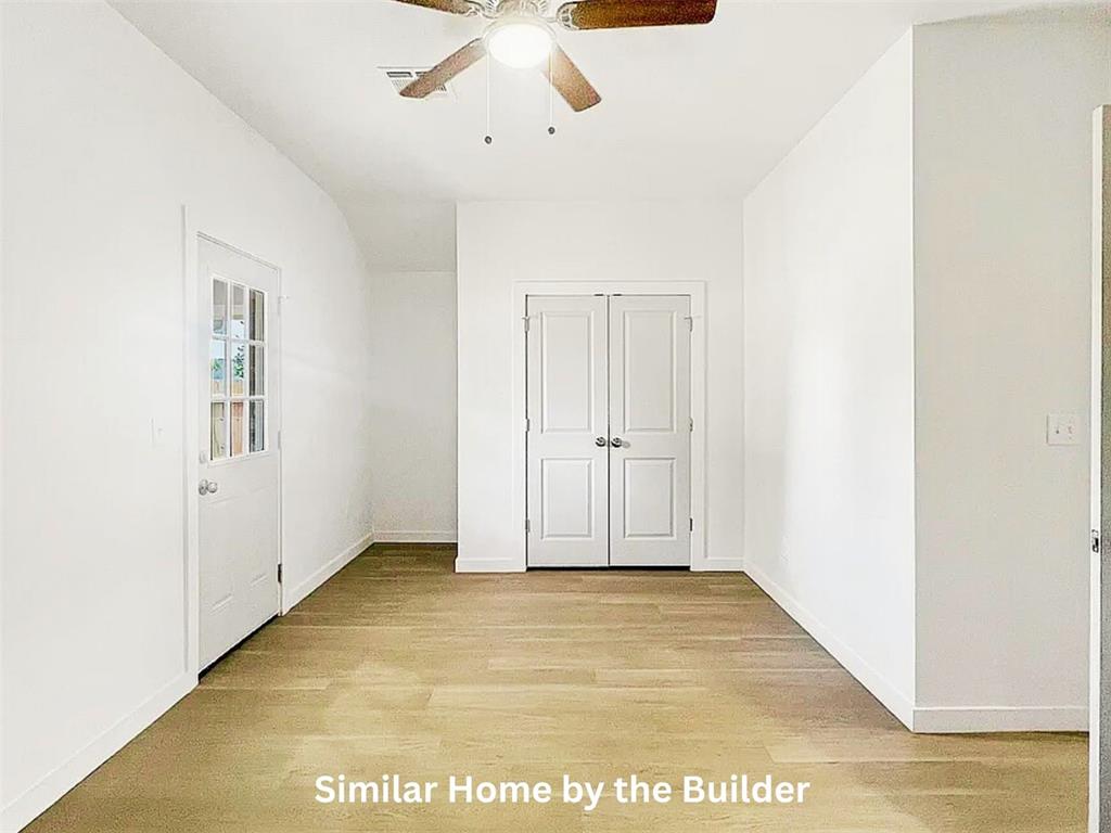 1407 Sw Bishop Avenue Property Photo 2