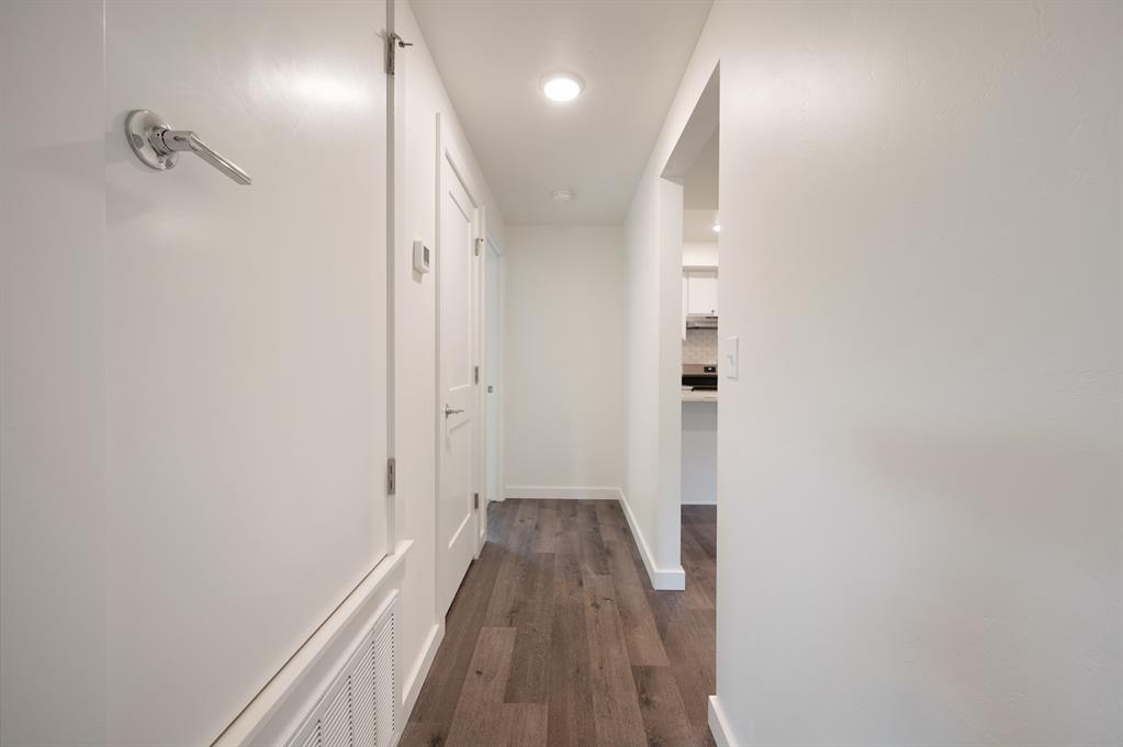 9 N State Street Property Photo 25