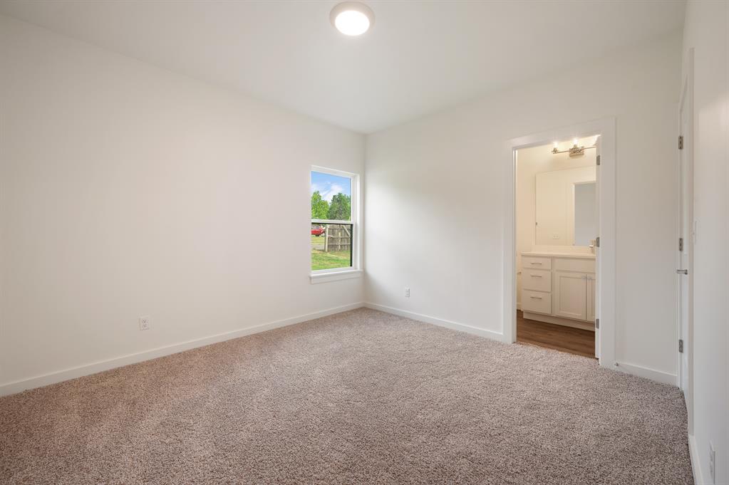 9 N State Street Property Photo 26