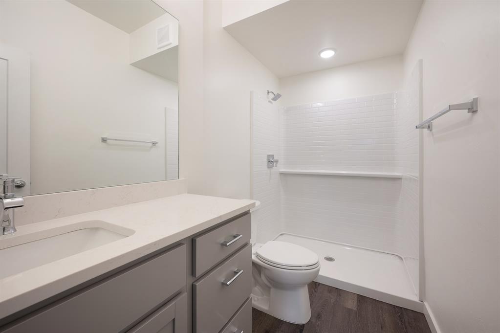 9 N State Street Property Photo 32