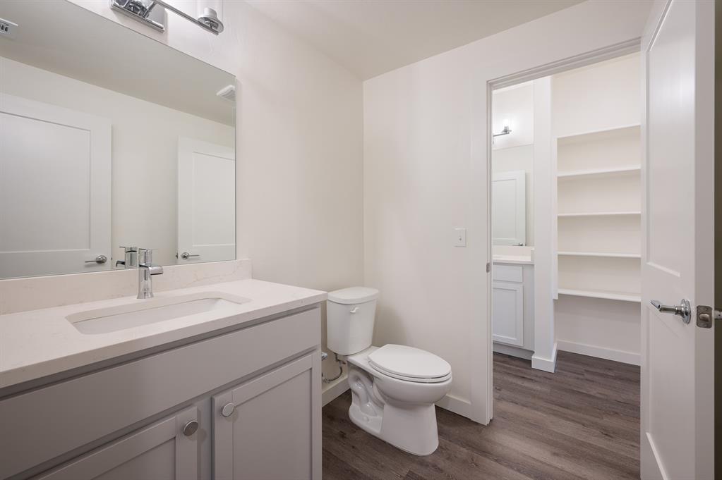 9 N State Street Property Photo 42