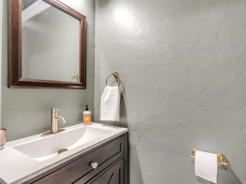 11500 Carriage Drive Property Photo 38