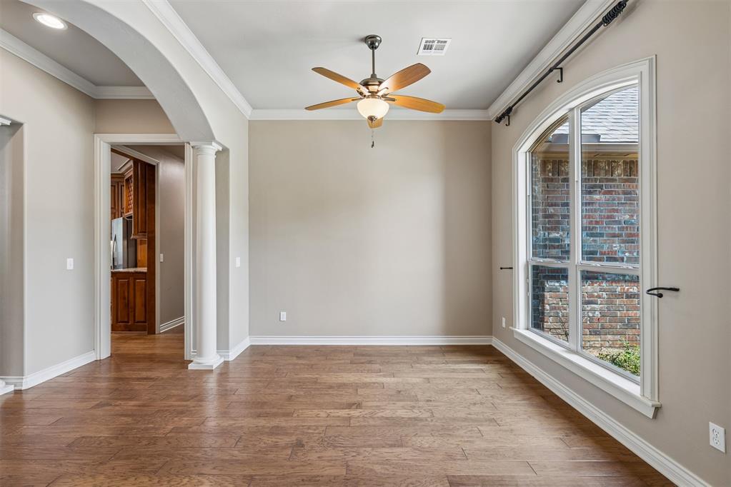 2712 Belmont Drive Property Photo 5