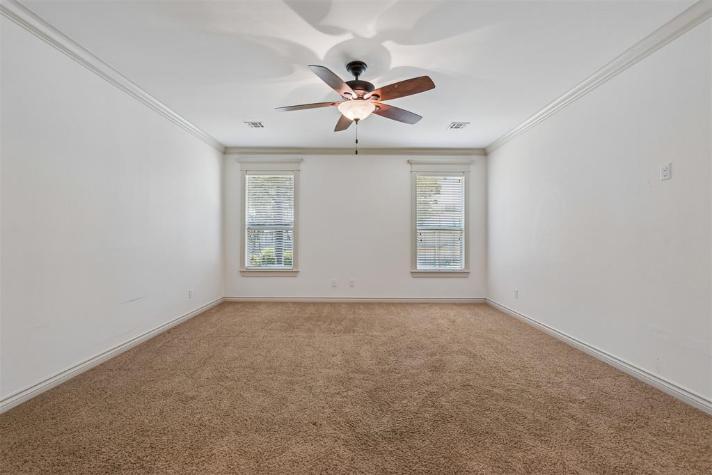 2712 Belmont Drive Property Photo 15