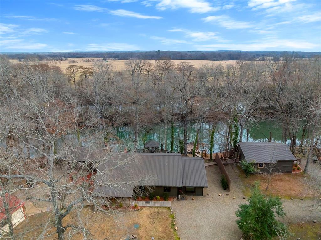 732 Red Fox Road Property Photo 2
