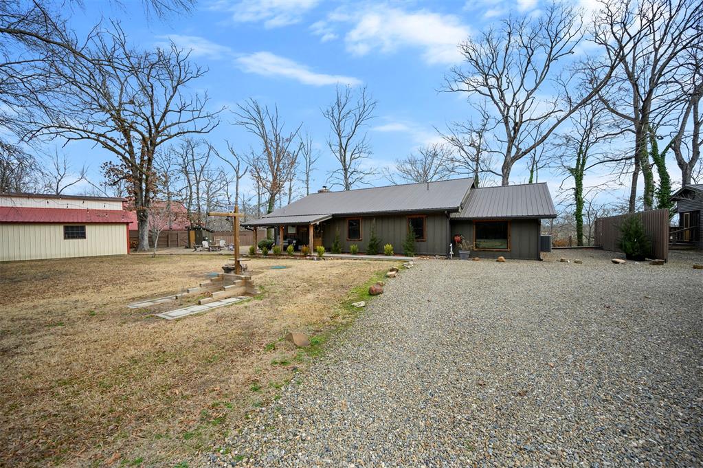 732 Red Fox Road Property Photo 3