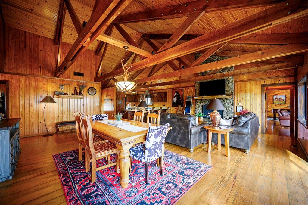 732 Red Fox Road Property Photo 10