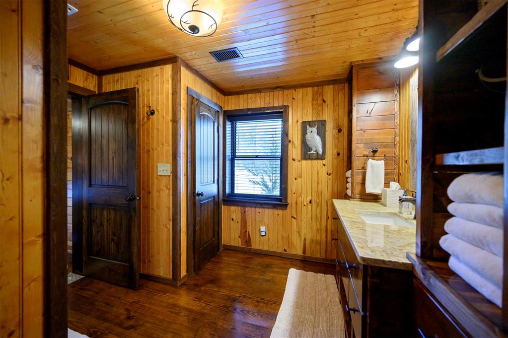 732 Red Fox Road Property Photo 16