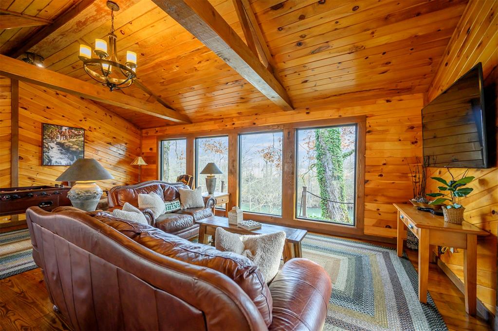 732 Red Fox Road Property Photo 24
