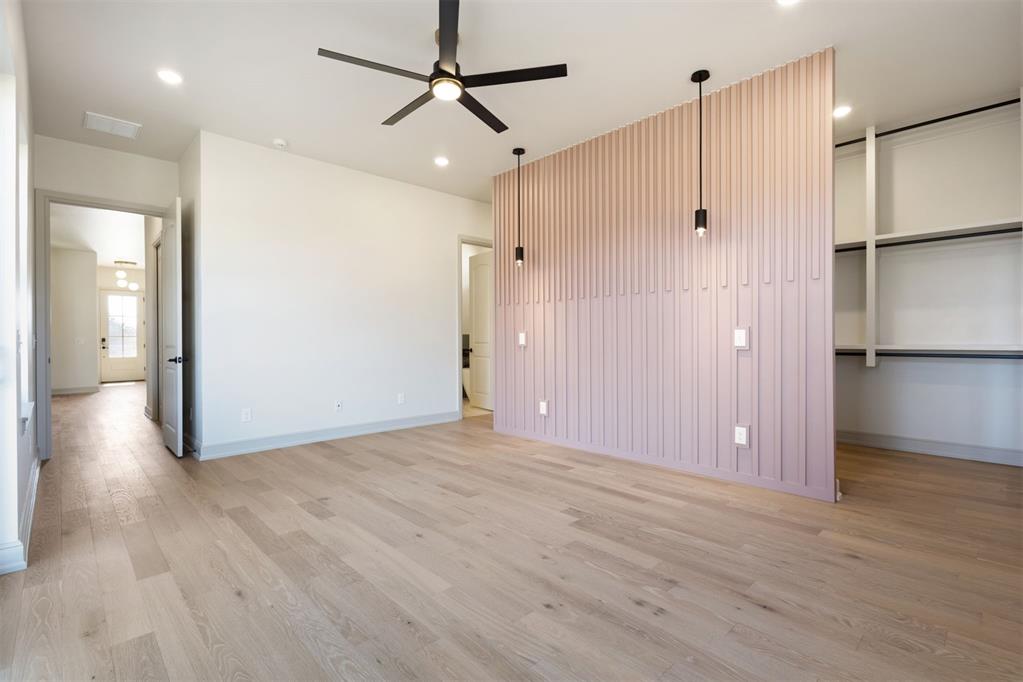 8101 Amber Ridge Drive Property Photo 28