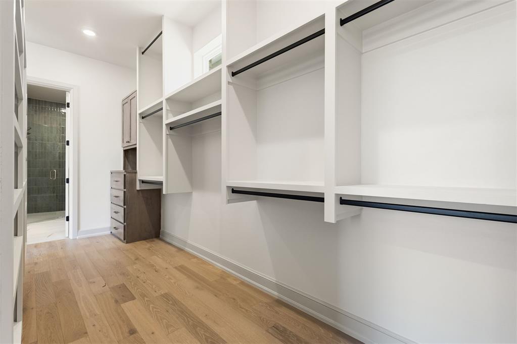 8101 Amber Ridge Drive Property Photo 44